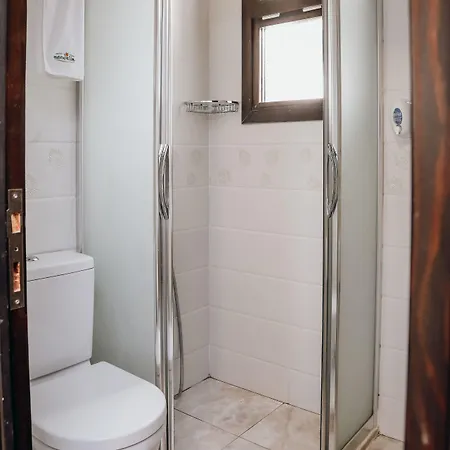 Bed & Breakfast Mandalin Siğacık